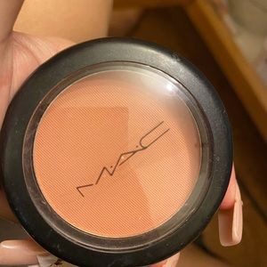 Mac blush